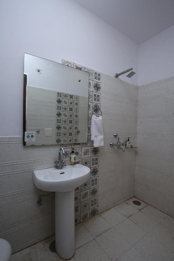 Hotel Pearl Grand & Banquet Zirakpur Kültér fotó